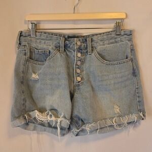 Lucky Brand Boyfriend Short Size 8/29 Light Wash Distressed Boho Summer